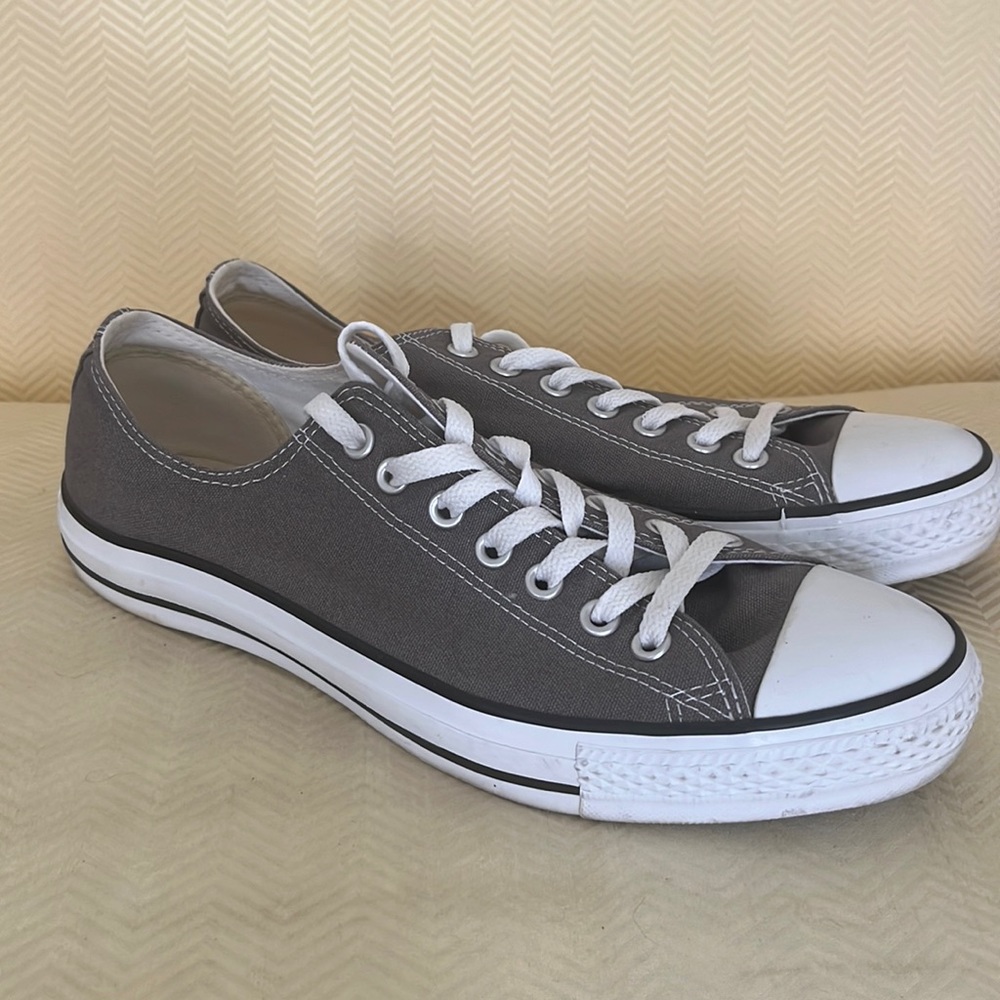 EUC converse shoes